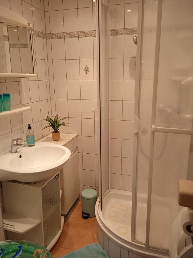 Vakantiehuis Friedeburg Warmenhuizen Exterior foto